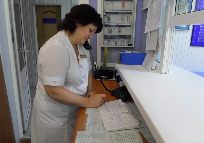 Медицинские карточки семей участников СВО в Астраханской области пометят специальной маркировкой