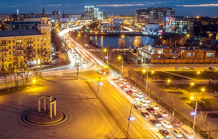 В Астрахани на центральной части улицы Адмиралтейской до конца года вводится запрет на остановку и стоянку машин