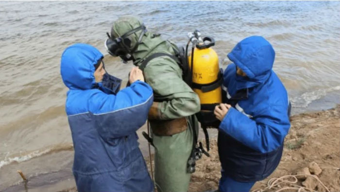В Астраханской области продолжают поиски трех утонувших мужчин