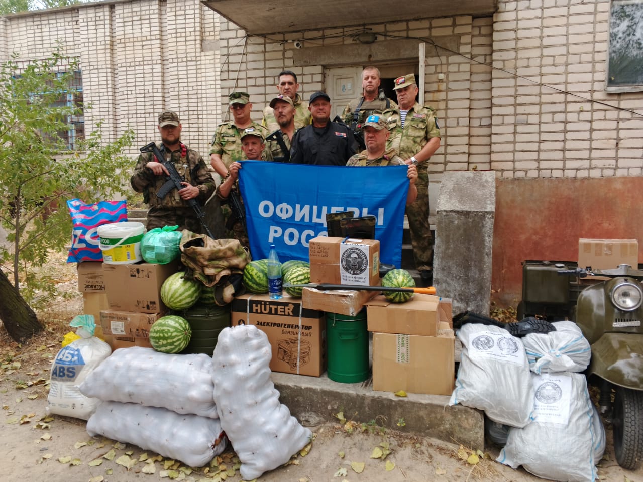 Астраханские арбузы уехали к бойцам на Херсонщину