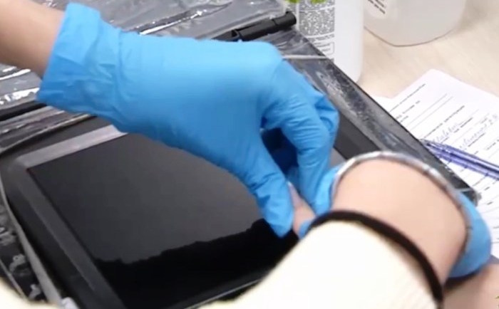 С начала года более ста астраханцев прошли добровольную дактилоскопическую регистрацию