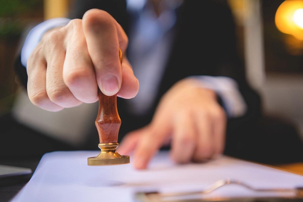 Управление Минюста России по Астраханской области информирует о возможности обращения за проставлением апостиля через филиалы МФЦ