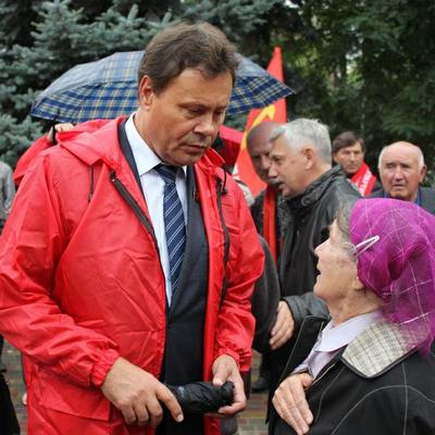 Депутат-коммунист Николай Арефьев требует «прекратить насилие» над жителями Волгограда