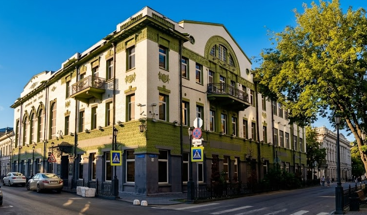 Астраханцев приглашают на бесплатную экскурсию по финансовым тайнам города