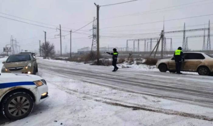 Полиция назвала опасные из-за погодных условий участки дорог в Астрахани  