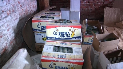 В Астрахани накрыли склад контрафактного алкоголя