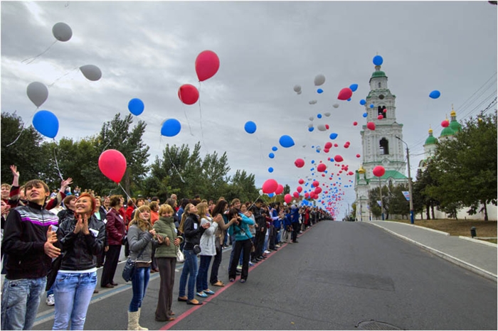 В Астрахани предпринимательницу  будут судить за мошенничество при проведении концертов ко Дню города