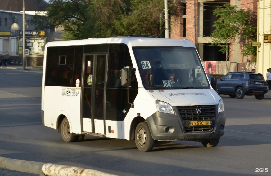 В Астрахани внезапно исчезли два популярных маршрута