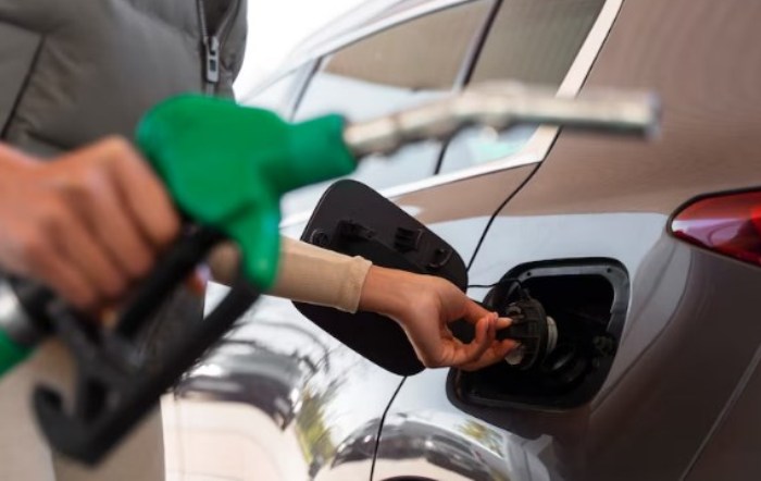 Четыре сотрудника астраханского УФСИН решили «недозаправить» служебные машины на 8000 литров