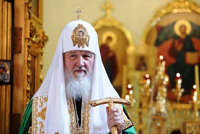 Патриарх Кирилл призвал верующих молиться за единый народ русских и украинцев