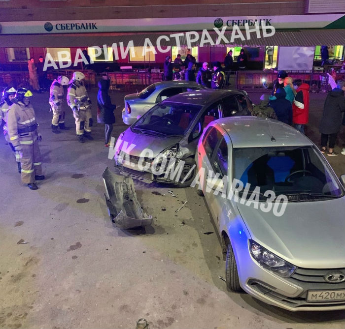 Тройная авария в Зацаревье, есть пострадавшие