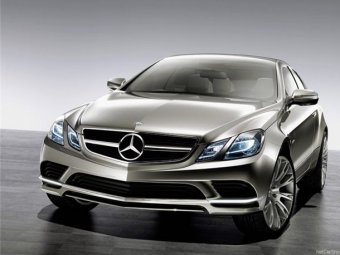 Правительство запретило госзакупки иномарок