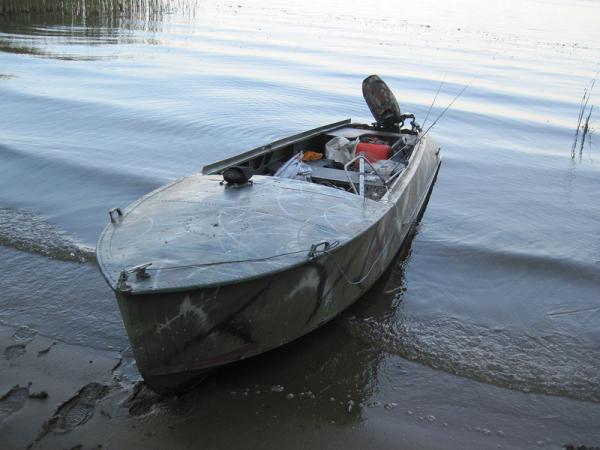 В Астраханской области столкнулись буксир и лодка: один человек погиб