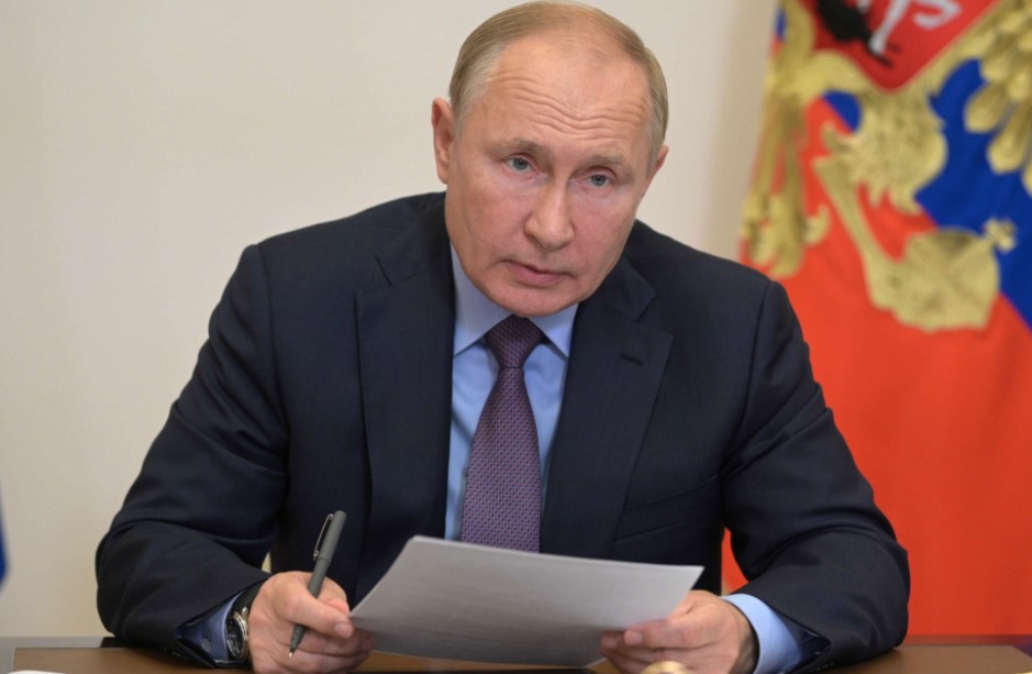 Владимир Путин оценил вклад депутатов ЕР в развитие социального сегмента страны