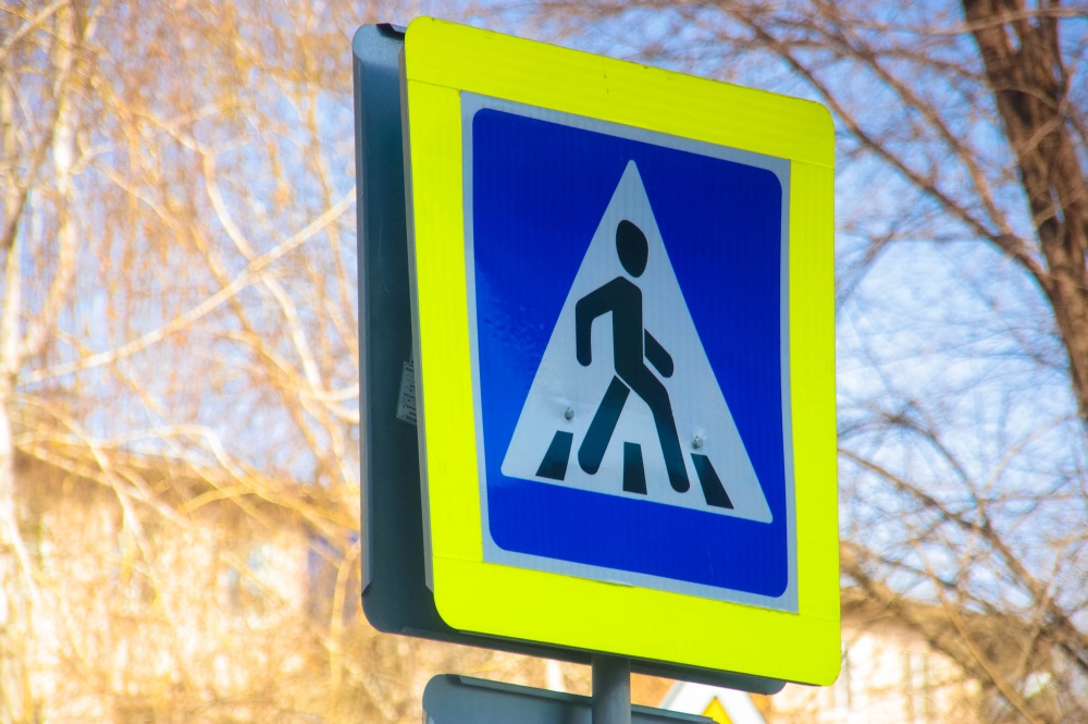 В одну из астраханских школ опасно ходить