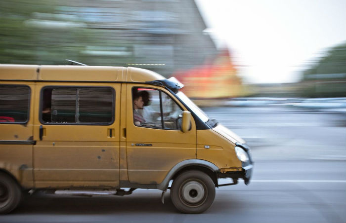 В Астраханской области предпринимателя незаконно отстранили от пассажирских перевозок