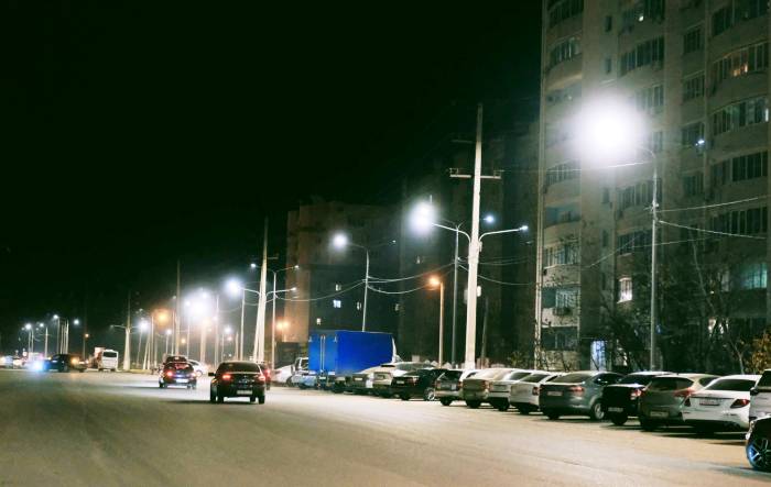 На одной улице Астрахани  построили 1,5-километровую линию наружного освещения