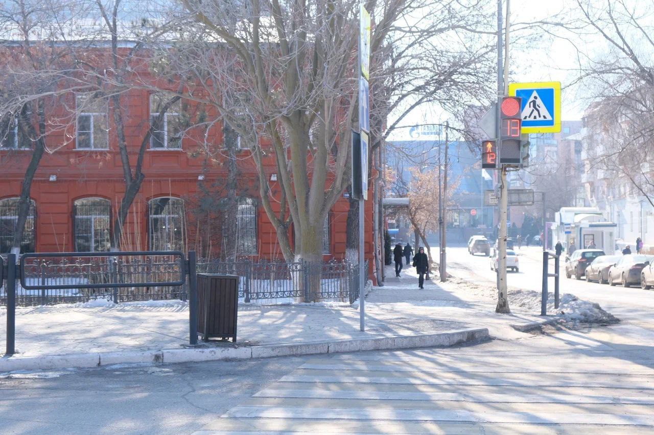 На улицы Астрахани вернулись урны