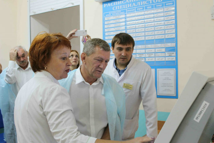 И.о. министра здравоохранения Астраханской области Федор Орлов проверил работу медучреждений Знаменска