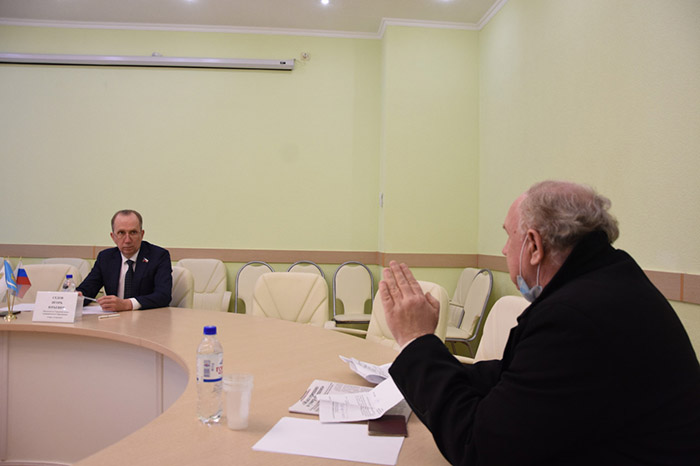 Игорь Седов провел прием по проблемам частного сектора в Астрахани