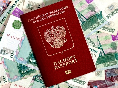 Гендиректор астраханской турфирмы получила 8 кредитов на чужие паспорта без ведома хозяев