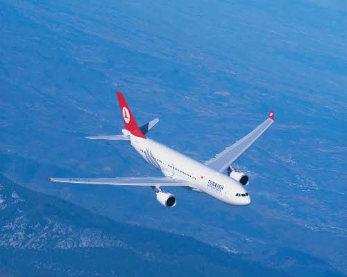Из Астрахани в Стамбул совершил первый рейс самолет компании «Турецкие авиалинии»