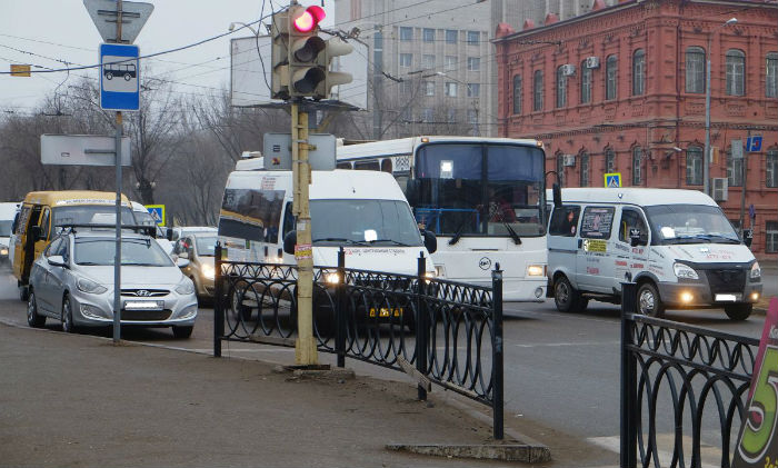 Астраханские перевозчики бегут с маршрутов