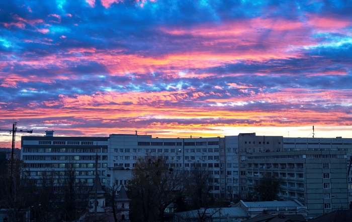 Всё больше осени в природе: завтра в Астраханской области будут и дожди, и серое небо, и порывистый ветер