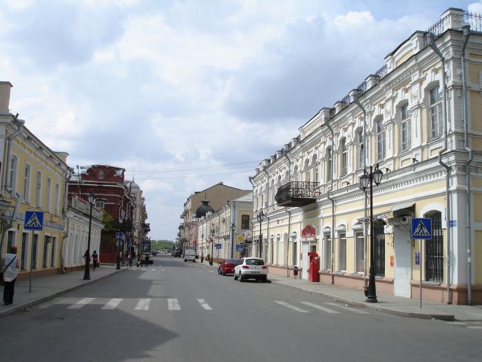 Стал известен график перекрытия улицы Никольской в Астрахани до конца лета