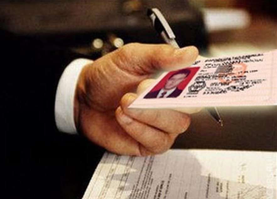 Астраханцев за долги будут лишать водительских прав