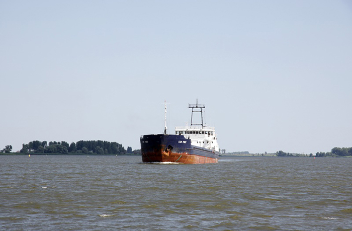 Сегодня Волго-Каспийскому морскому судоходному каналу исполнилось 147 лет