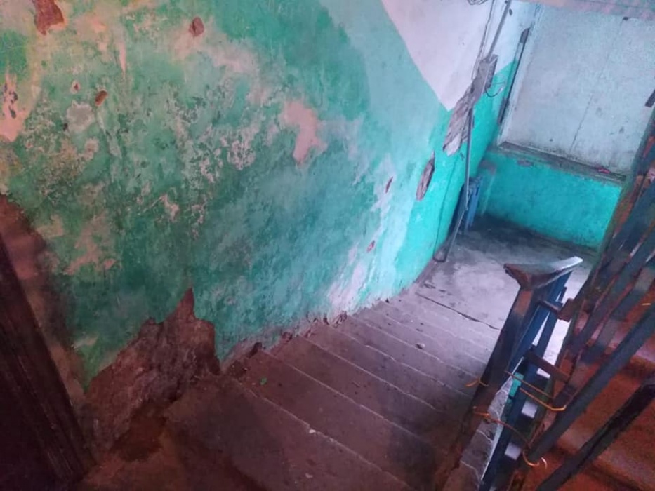 Астраханцы боятся жить в многоэтажном доме (Шокирующие фото)