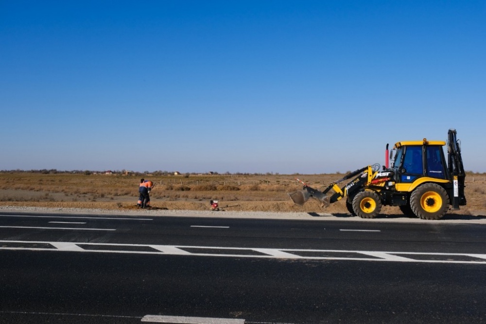 Астраханское правительство объяснило, почему мы отстаем в строительстве дорог