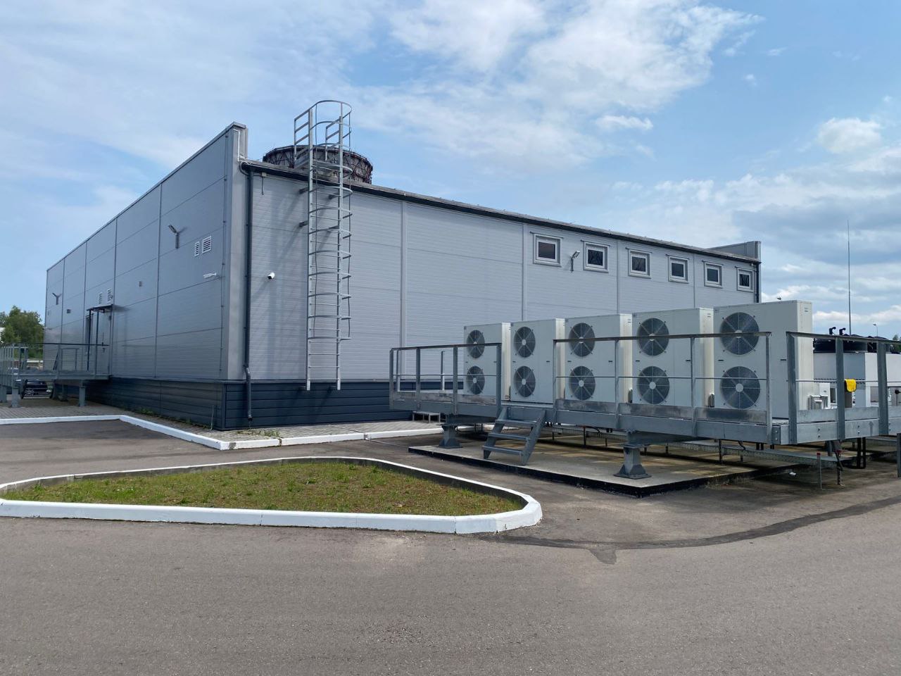 МегаФон открыл новые дата-центры на Урале и в Центральной России