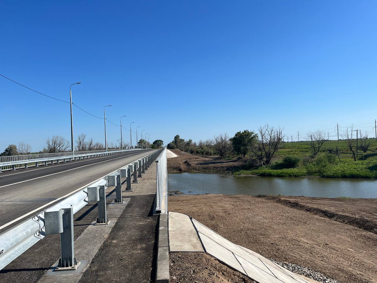 Сразу три моста сдали в эксплуатацию в Астраханской области