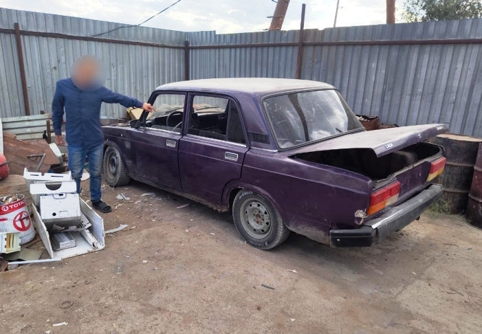 В Астрахани укравший машину сдал ее в пункт приема лома