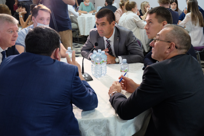 молодежный квиз. варначкин александр астрахань. примерные задания в клубе 60 секунд. 60 секунд астрахань. клуб 60 секунд логотип.