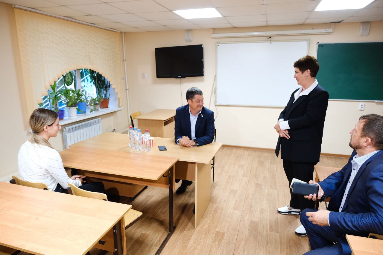 В Астраханской области усилен контроль за отработкой обращений от участников СВО