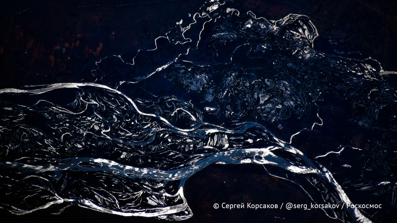 Роскосмос опубликовал необычный снимок Волги