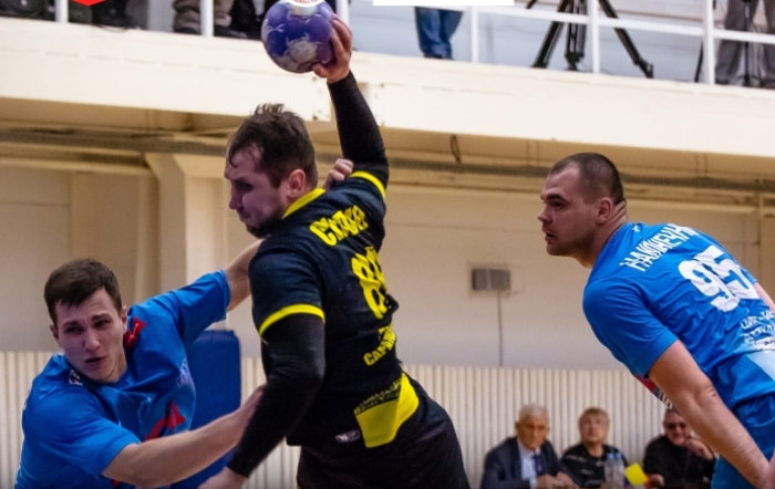 Астраханское «Динамо» перед самым окончанием нижневолжского дерби вырвало победу