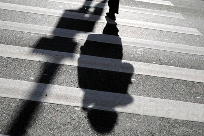 В Астраханской области автомобиль сбил двух детей на "зебре"