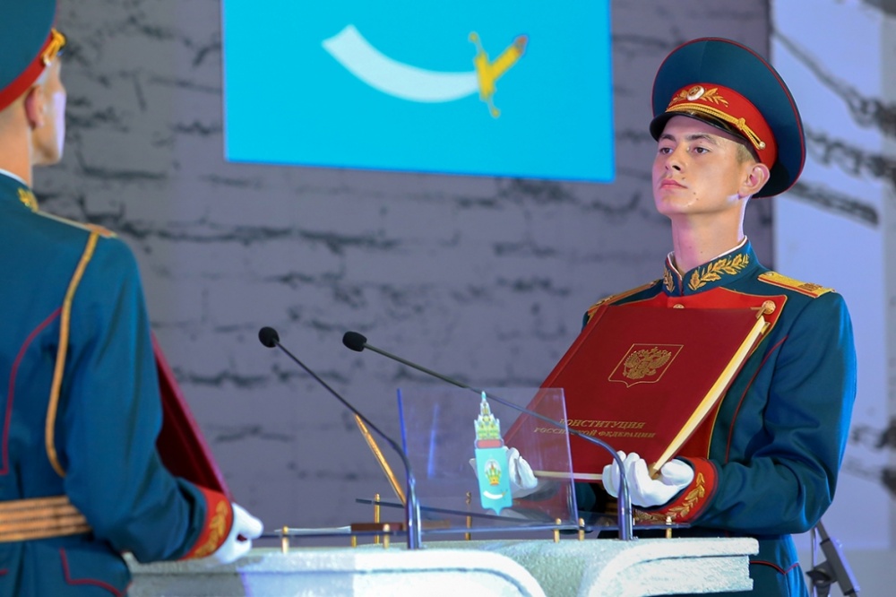 Игорь Бабушкин расстанется с приставкой «врио» под открытым небом Астраханского кремля