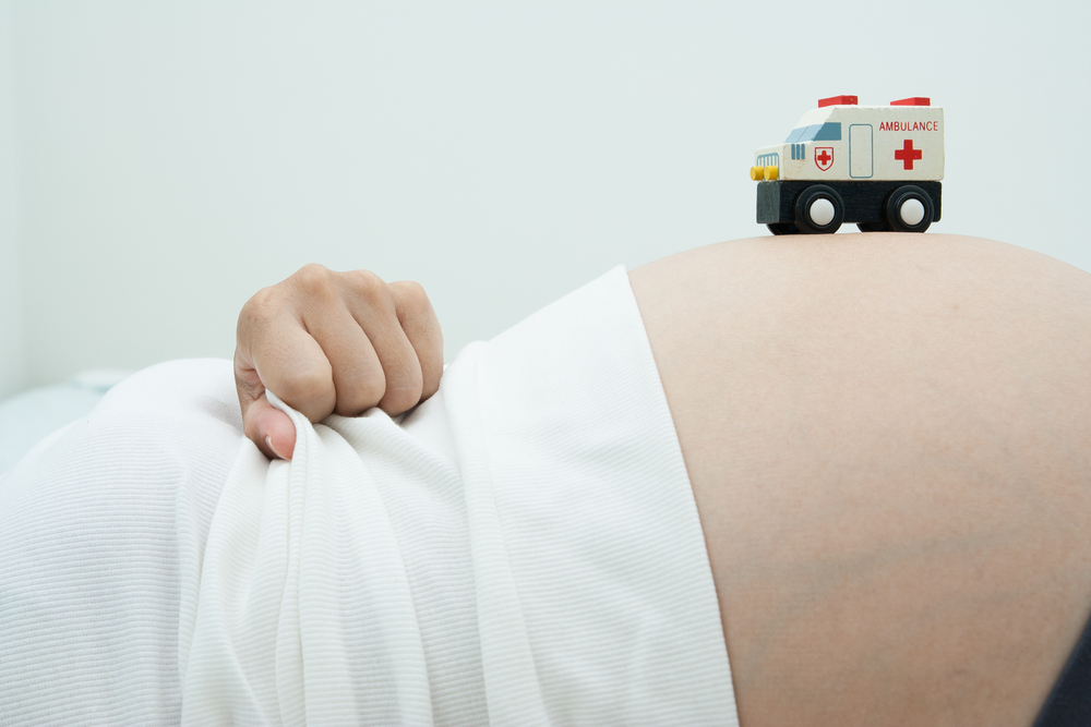 Росздравнадзор выявил нарушения в маршрутизации беременных астраханок