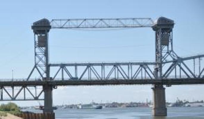 Мэрия: ремонтные работы на Старом мосту идут по плану