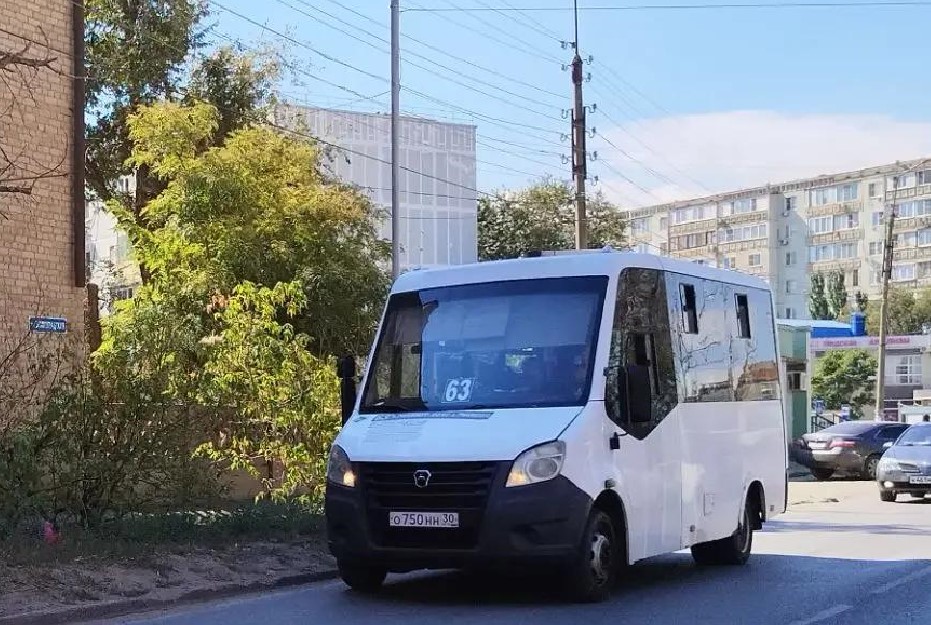 Маршрутки 63с и 64с вышли на линию в Астрахани