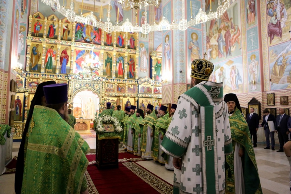 В микрорайоне Бабаевского открылся храм Святой Живоначальной Троицы