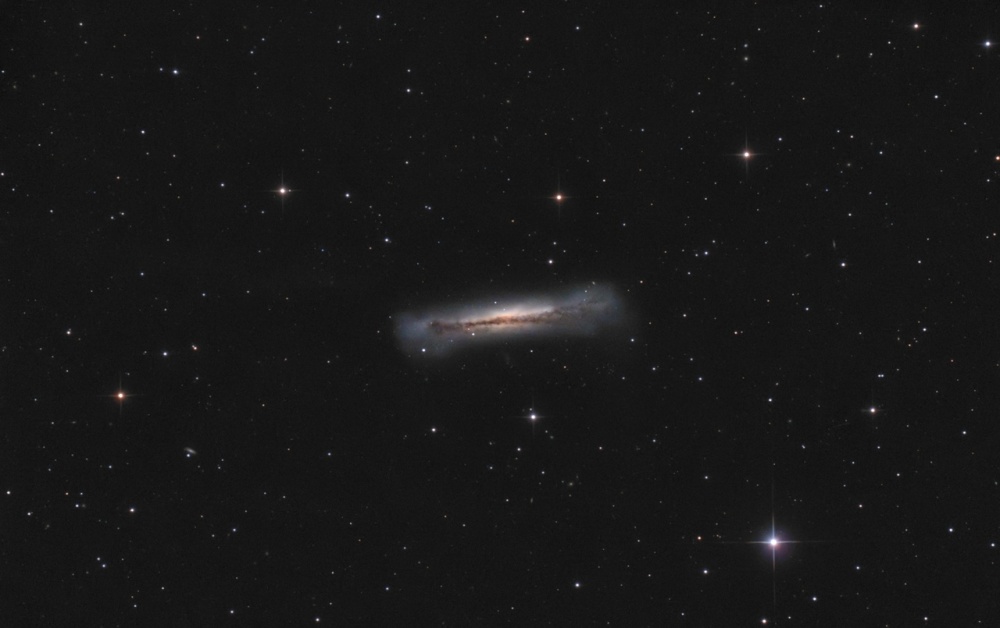 Астраханец сфотографировал неземной гамбургер