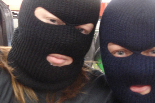  Братья-таджики на протяжении месяца грабили астраханские магазины