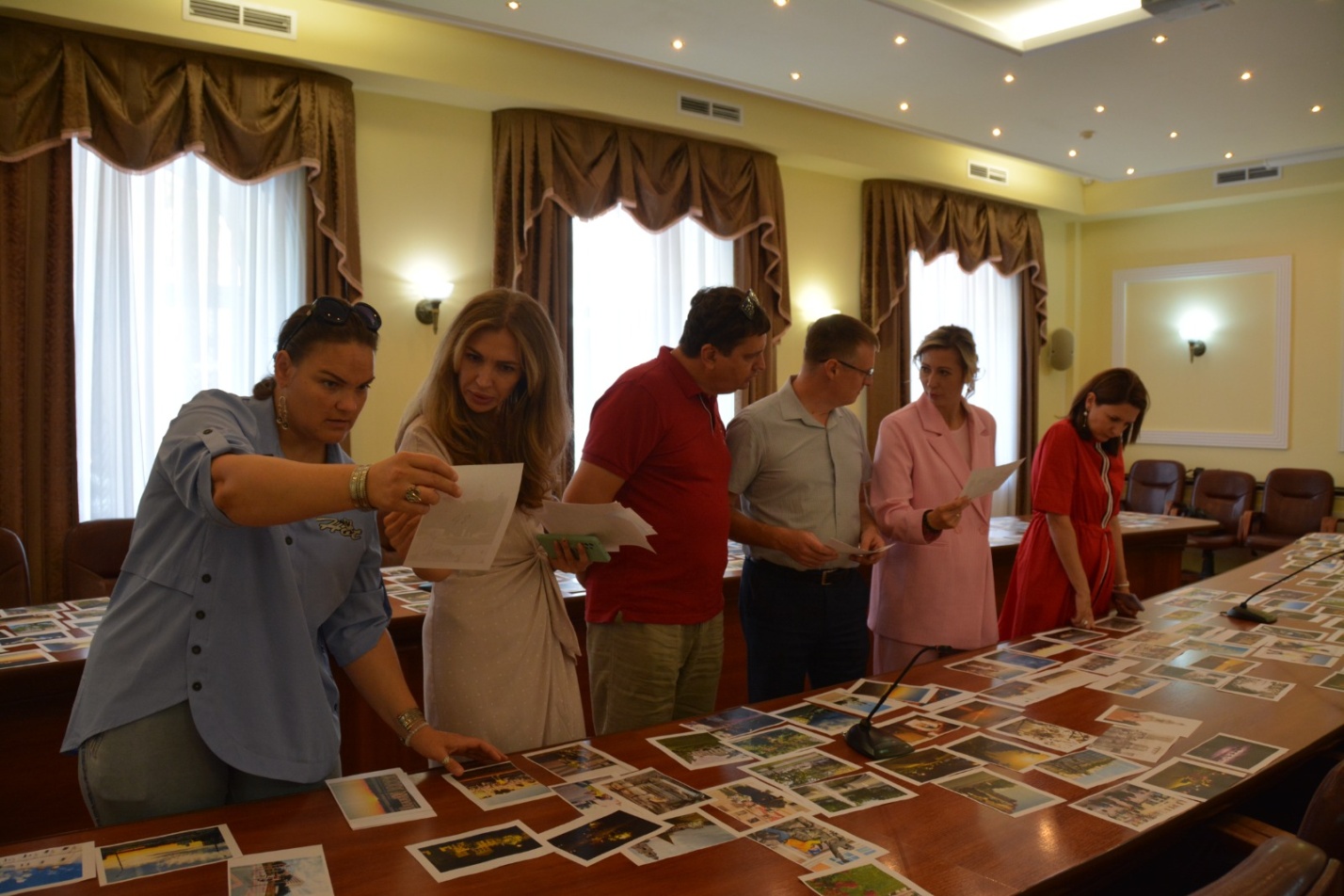 Приз зрительских симпатий фотоконкурса о любимых местах Астрахани ждет победителя