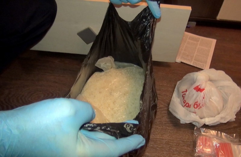 В Астрахани полицейские задержали дилера с 5 килограммами наркотиков